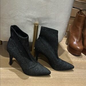 Black Glitter Ankle Boots by BRASH 6.5